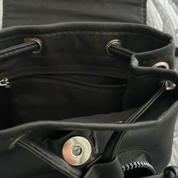 Kids backpack - Picture 5 of 7